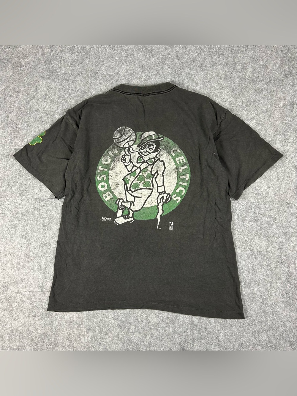 Vintage 90s Salem Single Stitch NBA Boston Celtics Faded T Shirt Size Large